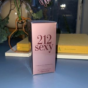 Carolina Herrera 212 Sexy